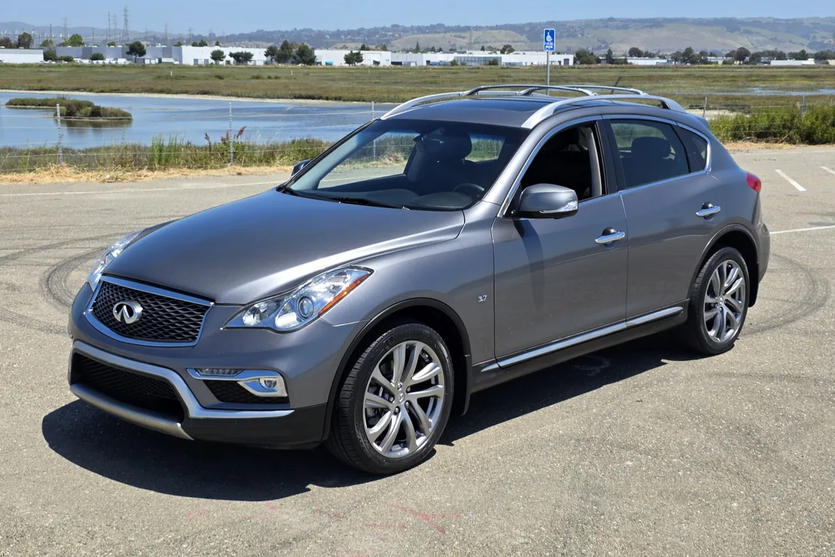 2016 Infiniti QX50 AWD hits auction with zero reserve