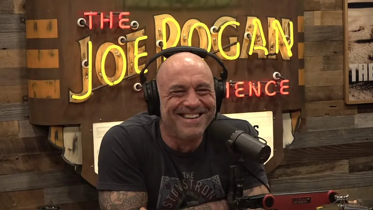 60 Minutes Staff Worried About Joe Rogan Hosting Rumors