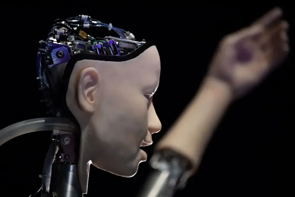 AI Mishap at Arizona College Graduation Goes Wrong