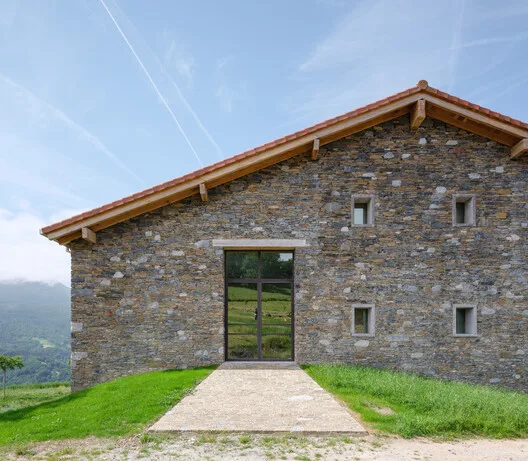 Basque Farm / zU-studio